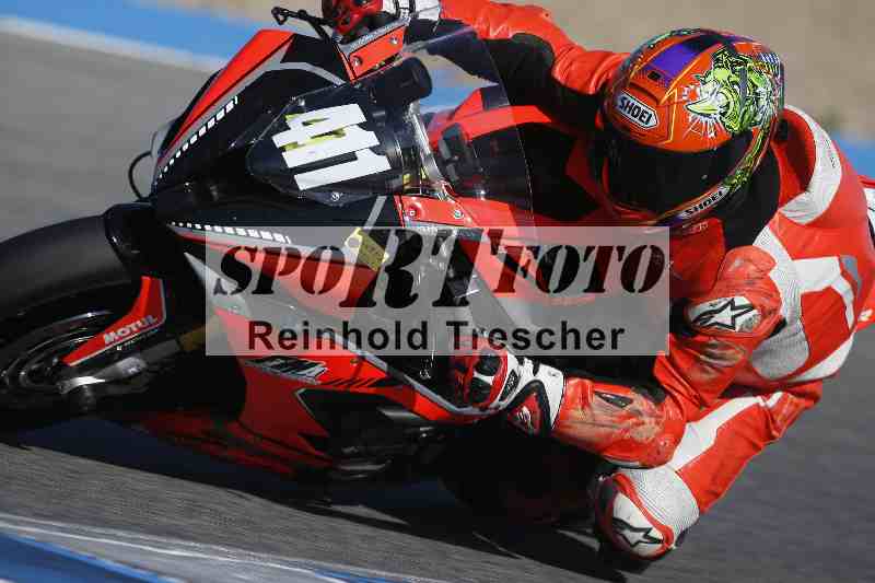 /02 29.01.-02.02.2024 Moto Center Thun Jerez/Gruppe schwarz-black/411